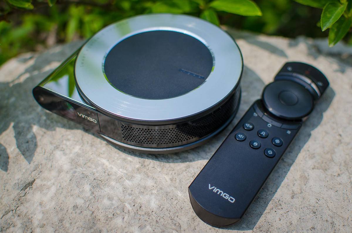 年轻人的新玩物巴掌大激光对焦坚果微果i6颠覆千元投影市场