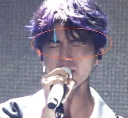 坚持完成表演反被diss炒敬业梗,他们是真委屈