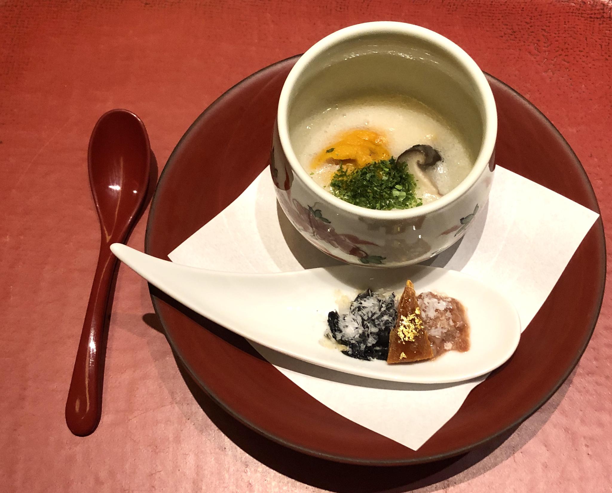 清一清相册里的库存~之前在北海道温莎酒店吃的怀石料理|温莎酒店|怀石|料理_新浪新闻