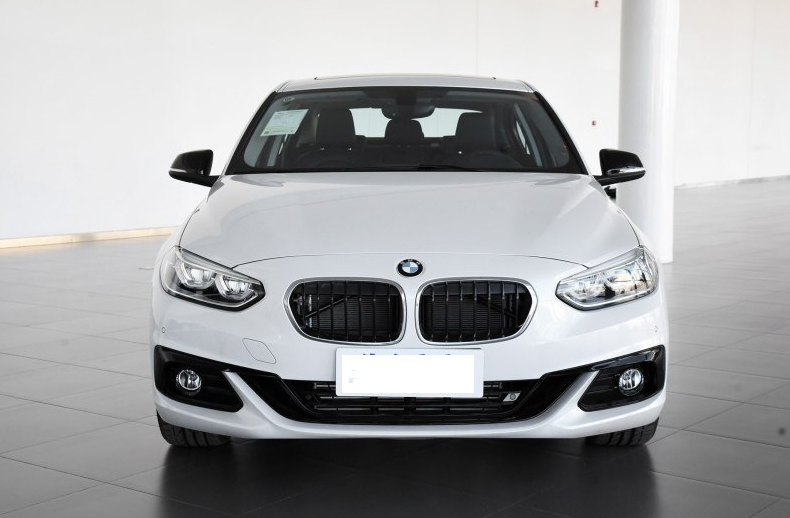 运动王者不分级别车友浅谈入门级宝马1系用车感受