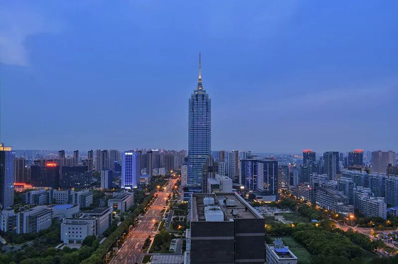 过去，现在，未来，它们惊艳了世人，也刻着常州的足迹和荣光！