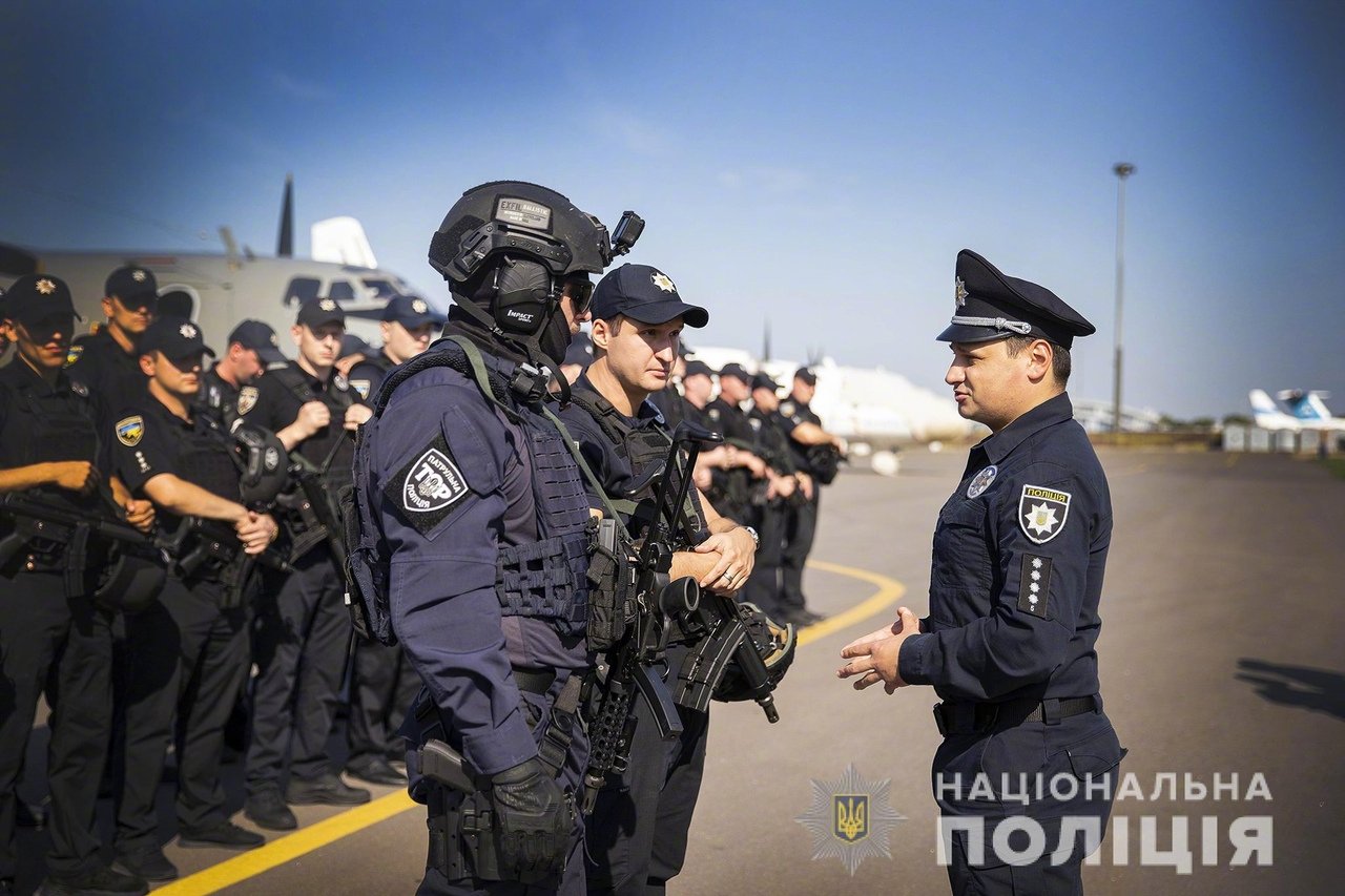 乌克兰骑警图片