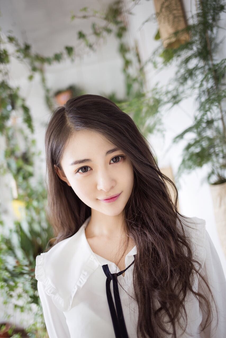郎嘉欣 吉林大学 身高165 温和的天平座 喜欢画画交朋友 阳光女孩