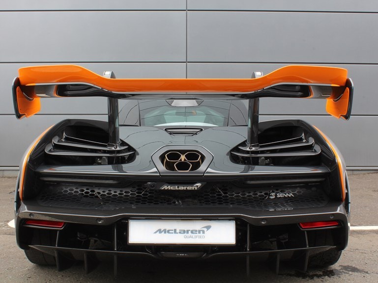 迈凯伦塞纳实车很有硬朗的性能范