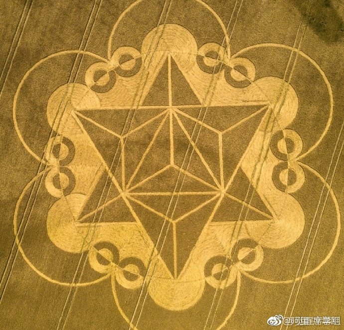 所有的事件都如期到来也会如期消散四季轮替昼夜交错在一瞬