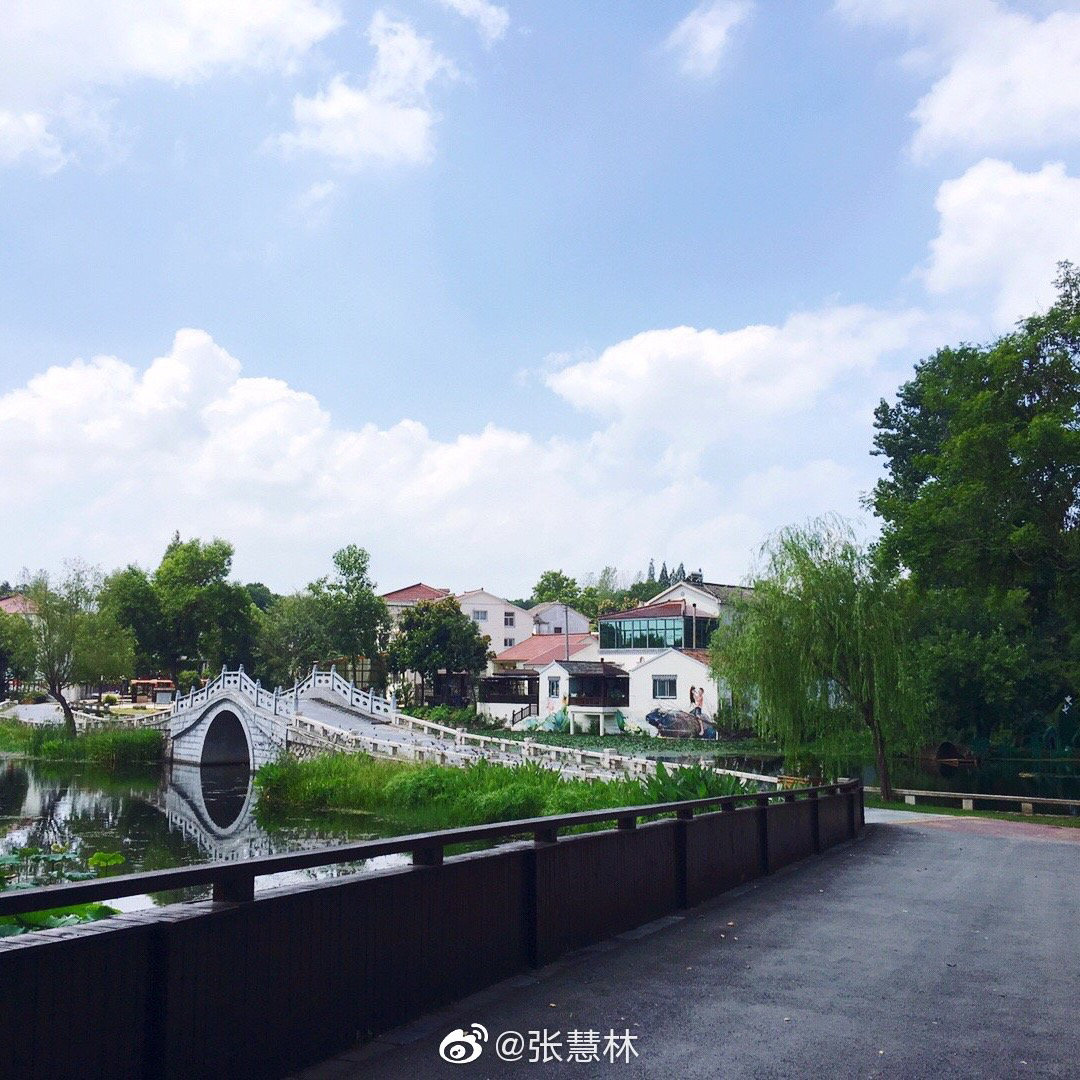 【携程攻略】南京汤山一号温泉度假区景点,都匀百子桥，见证都匀市的城市由小变大，由贫穷变现代。