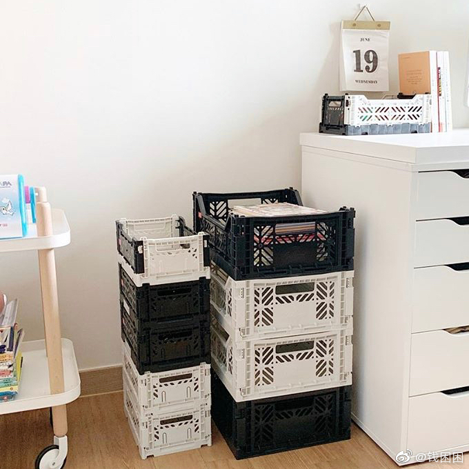 怎么别人家能收拾得这么整整齐齐啊，每一件东西都摆在该摆的位置