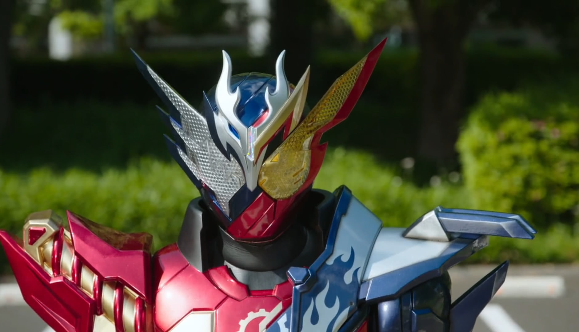 有哪些哭笑不得的假面骑士,龙骑王蛇成好友,build龙我合体