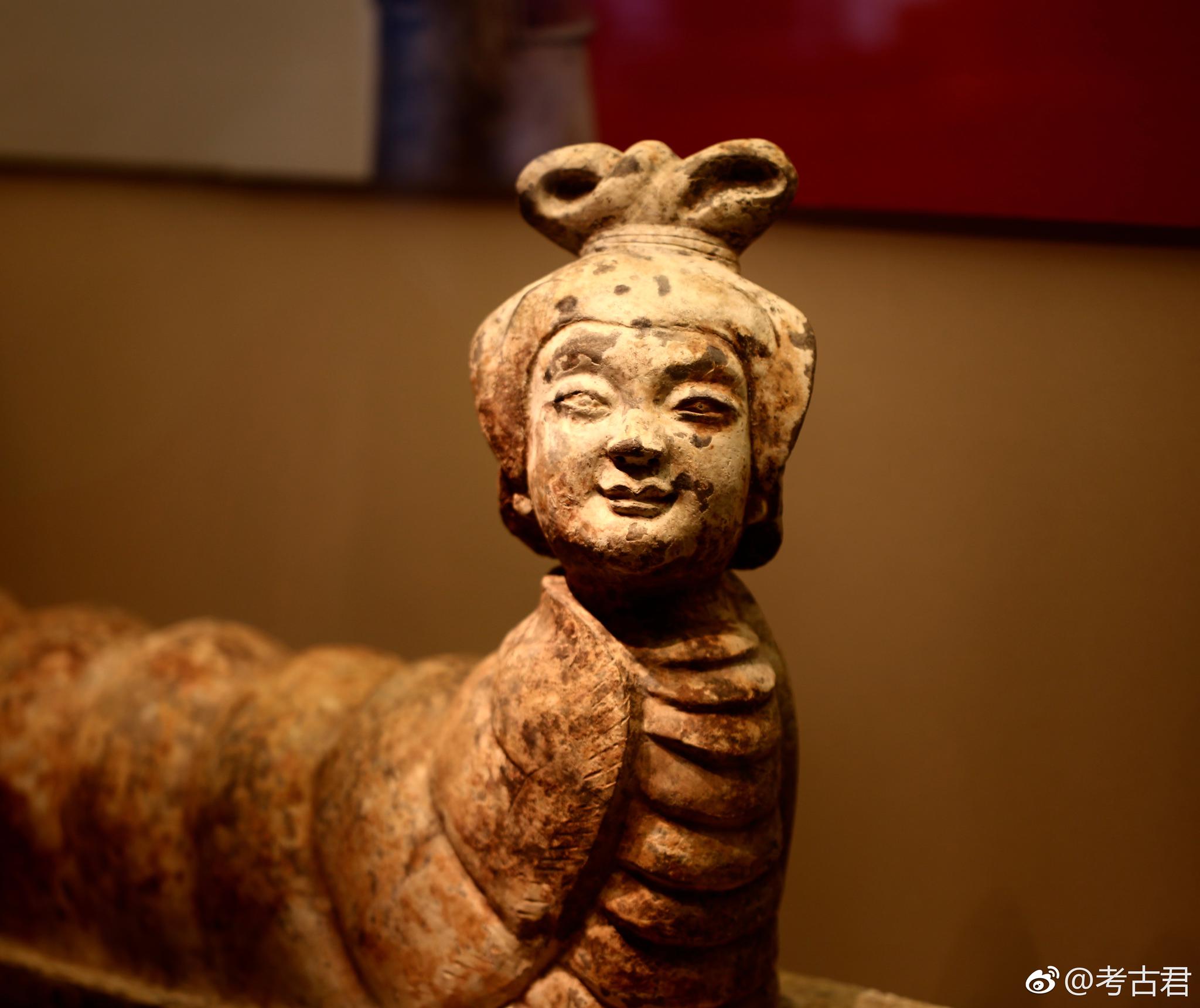 双人首蛇身俑,后蜀赵廷隐墓出土|蛇身|墓葬|南唐二陵|山神|墓主人_新浪新闻