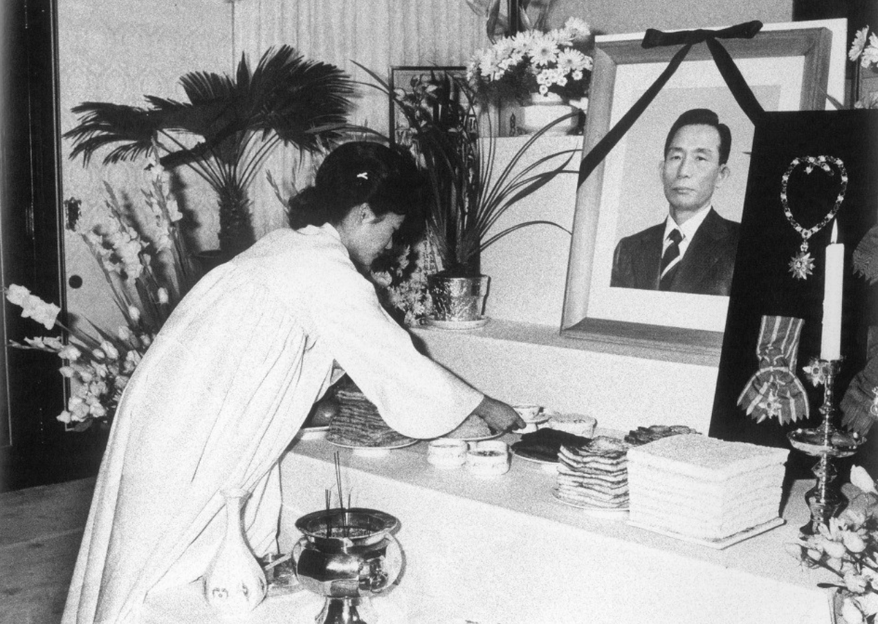 韩国前总统朴正熙葬礼没有他可能就没有现在的韩国