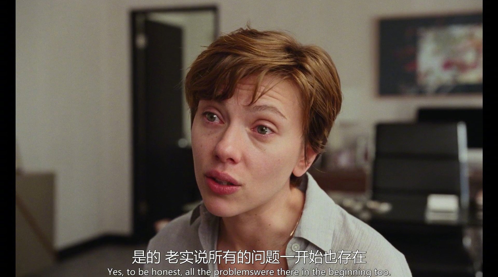 《婚姻故事》片段斯嘉丽·约翰逊饰演的nicole跟律师讲述她跟charlie