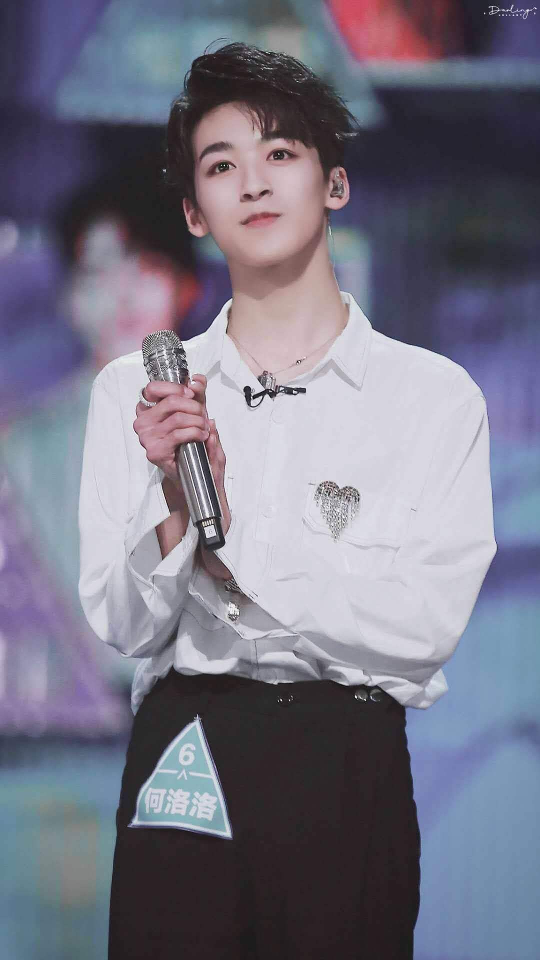 wink狙击手何洛洛,可奶可盐,是个眼睛里有星星的男孩子啊