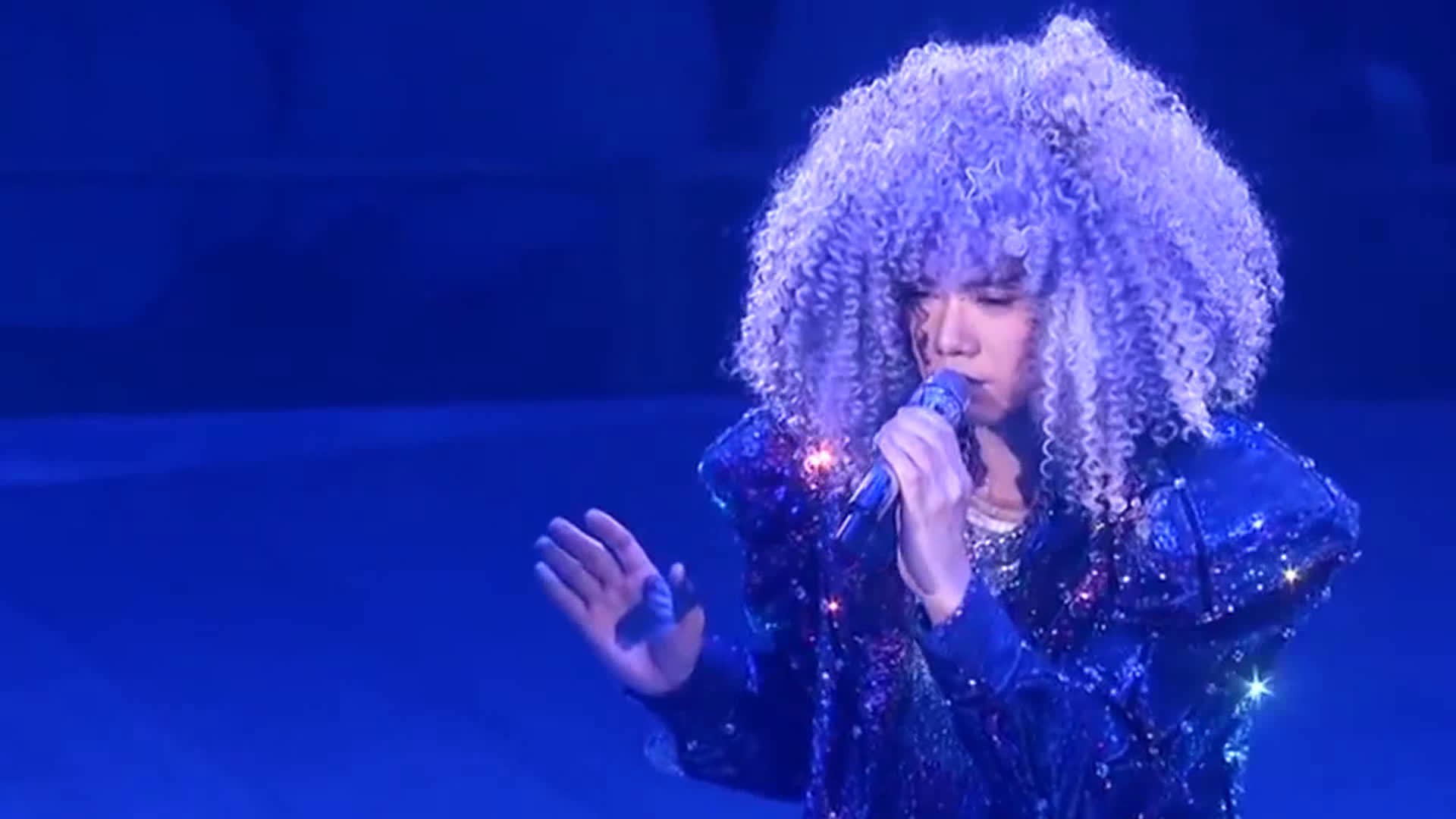 张敬轩 《我本人》,让原唱也叹服的降两度天后