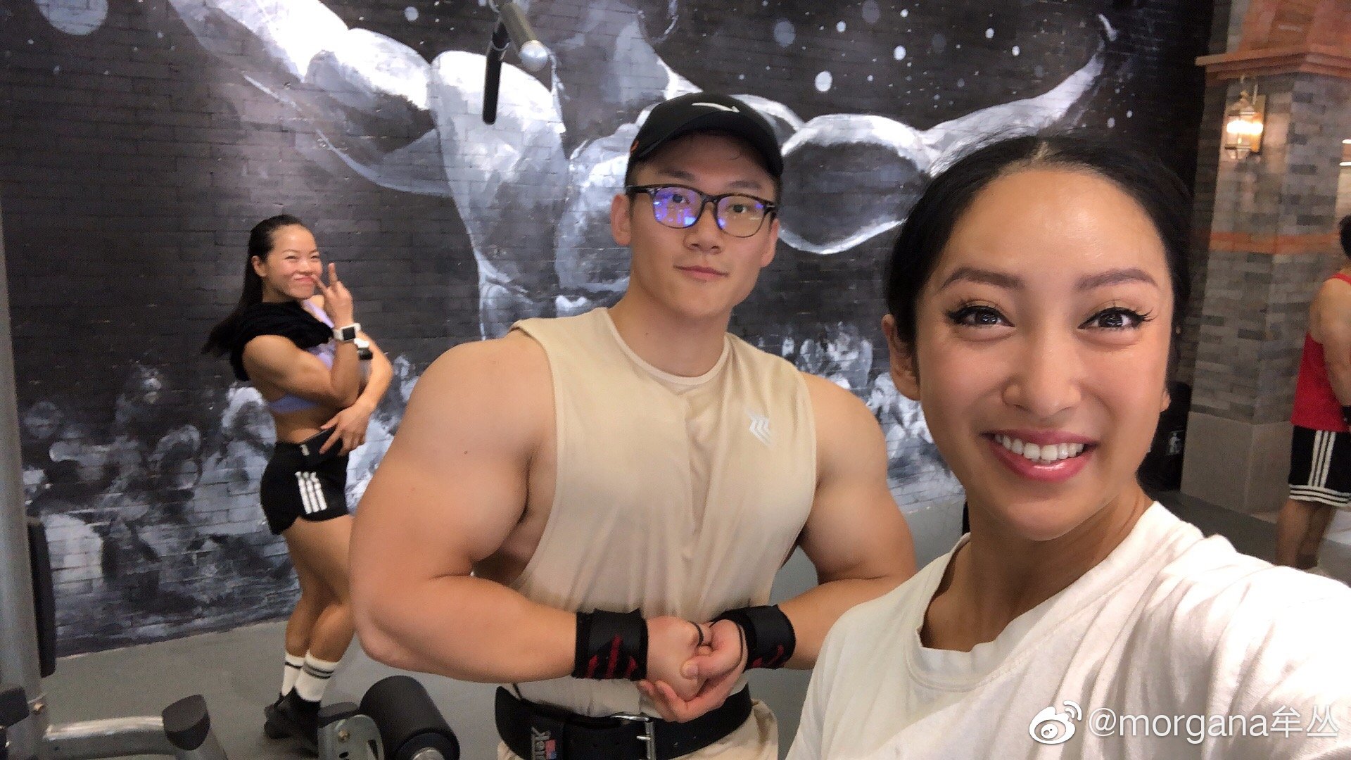 这几天日常昨天和短腿小萝卜babycarrot约练也是难得的