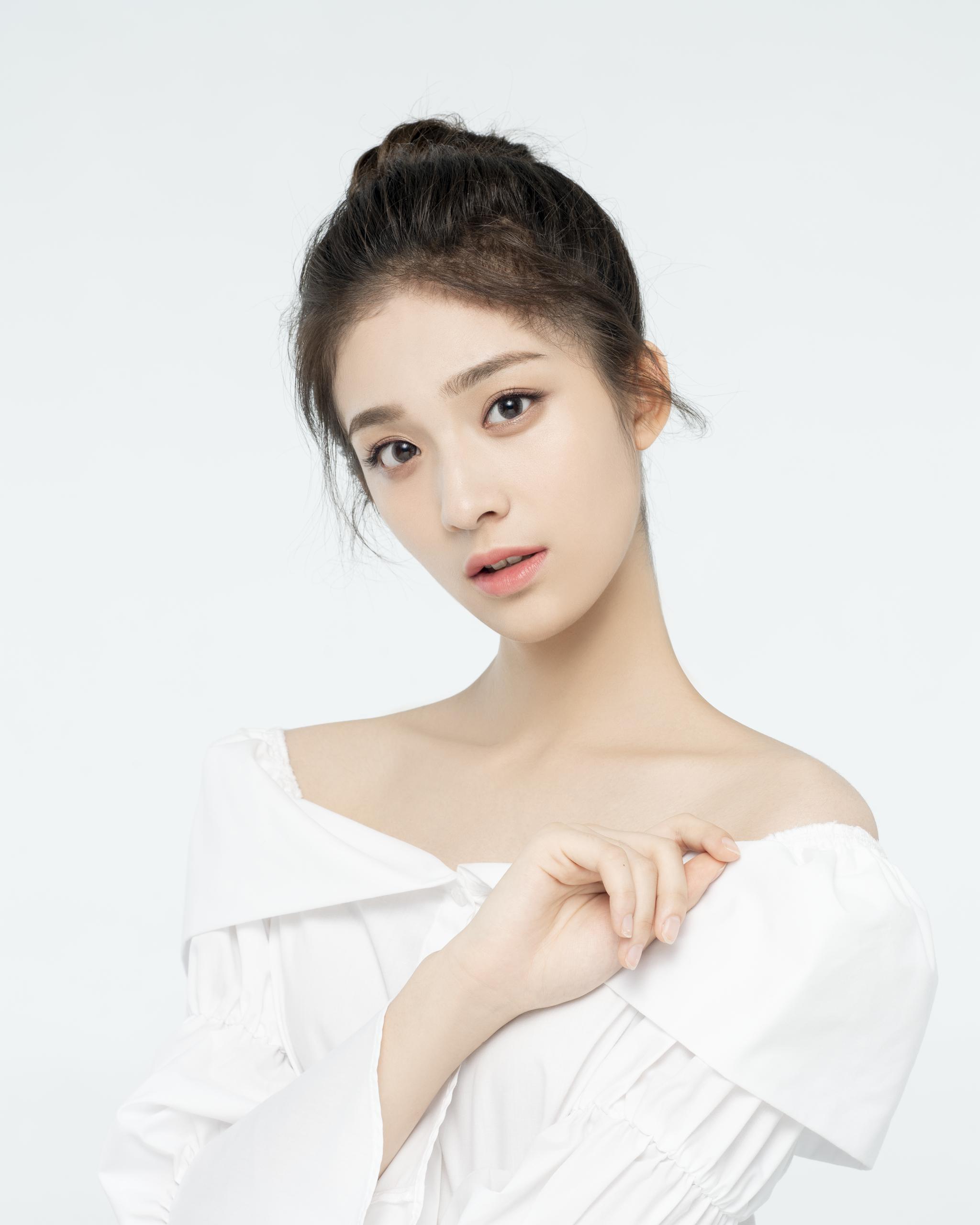 感觉王一笛不是那种坏女生,只是说话很直而已