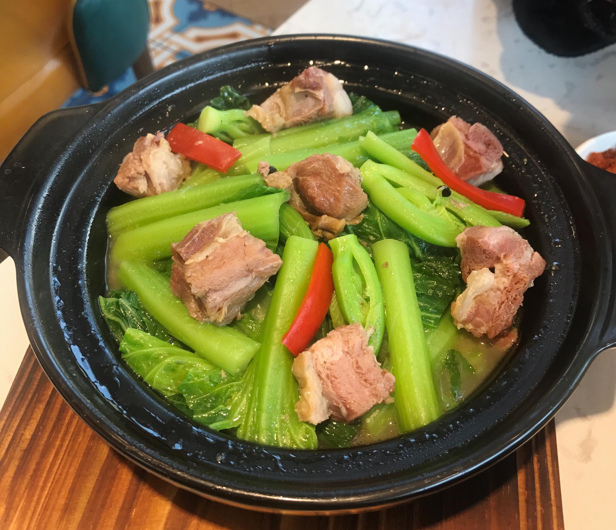 日日香鹅肉饭店招牌鹅肉饭春菜煲卤汁娃娃菜潮汕肉饼鹅肉好