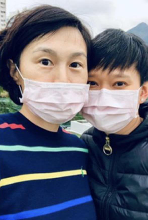 女友合照,大方祝福前妻盼在香港再婚|赵式芝|杨如芯|赵世曾_新浪新闻