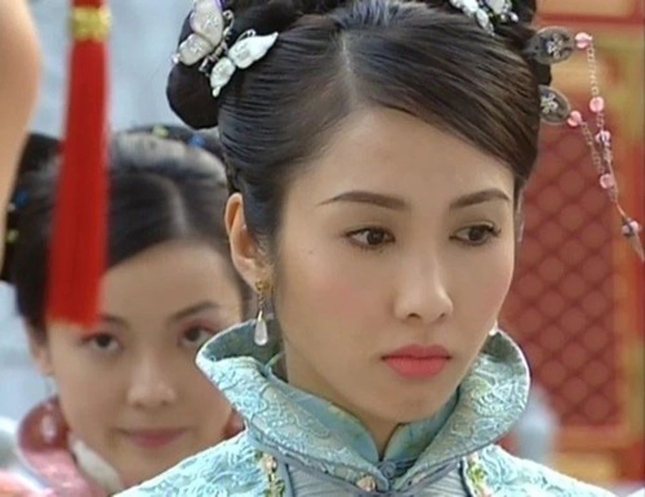 前tvb一姐感慨难逃老花命运|黎姿|老花|一姐_新浪新闻