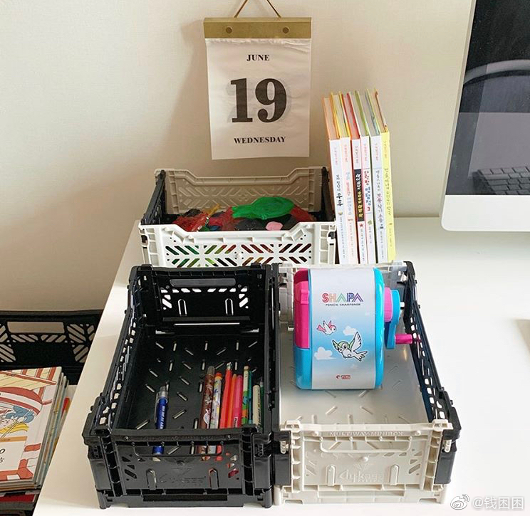 怎么别人家能收拾得这么整整齐齐啊，每一件东西都摆在该摆的位置