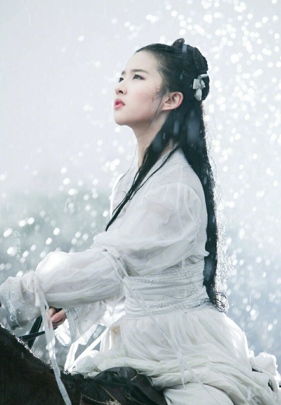 女明星白衣古装杨幂,刘亦菲,杨紫,迪丽热巴,杨颖angelababy,鞠