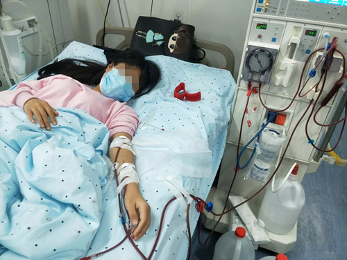 新婚第二天妻子猝死在床上,尸检结果出来,医生朝丈夫脸上扇去