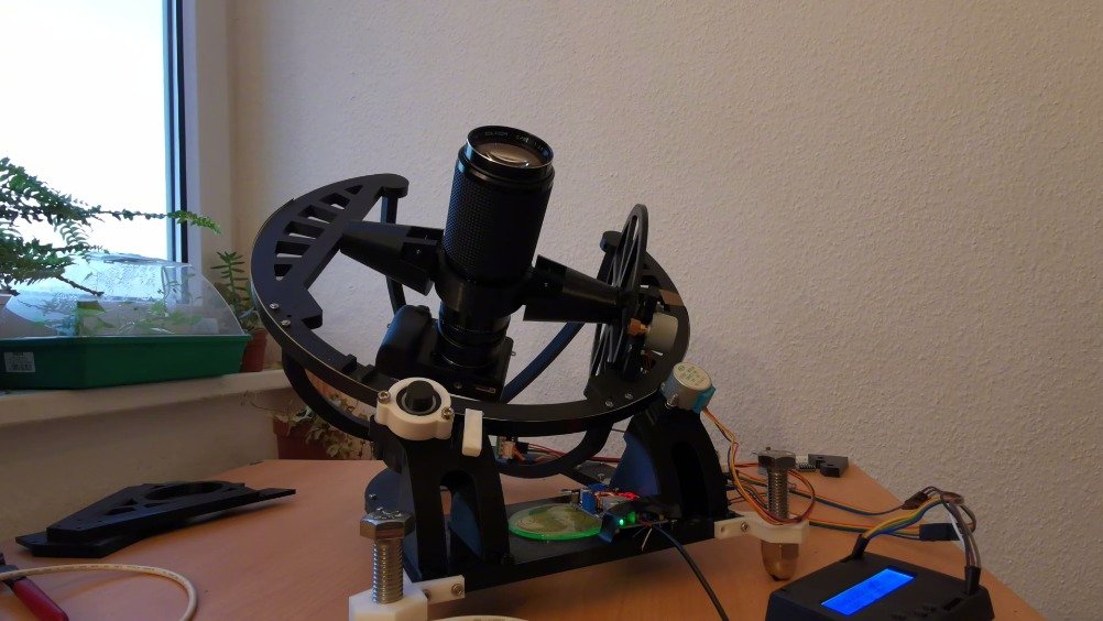 哇,这个据说是3d打印出来的diy赤道仪,看起来好酷炫啊～～ 来源