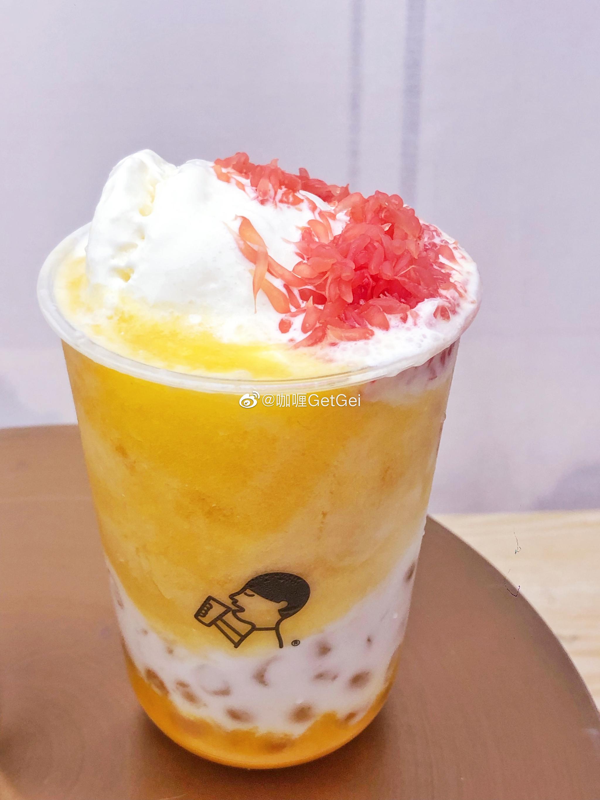 喜茶新品冰淇淋芒芒升级版  !芒果?
