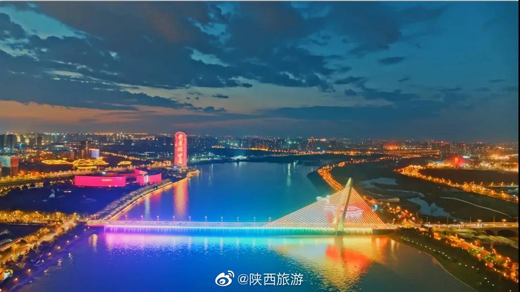 浐灞生态区 夜景"大片"震撼来袭扮靓节日氛围点亮大美西安共同