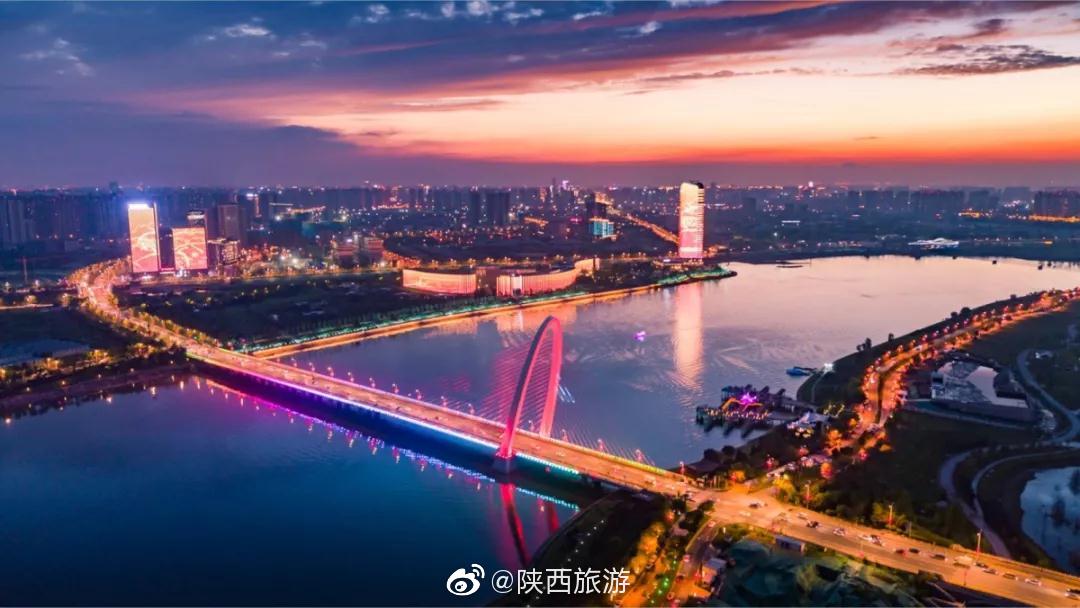 浐灞生态区 夜景"大片"震撼来袭扮靓节日氛围点亮大美西安共同