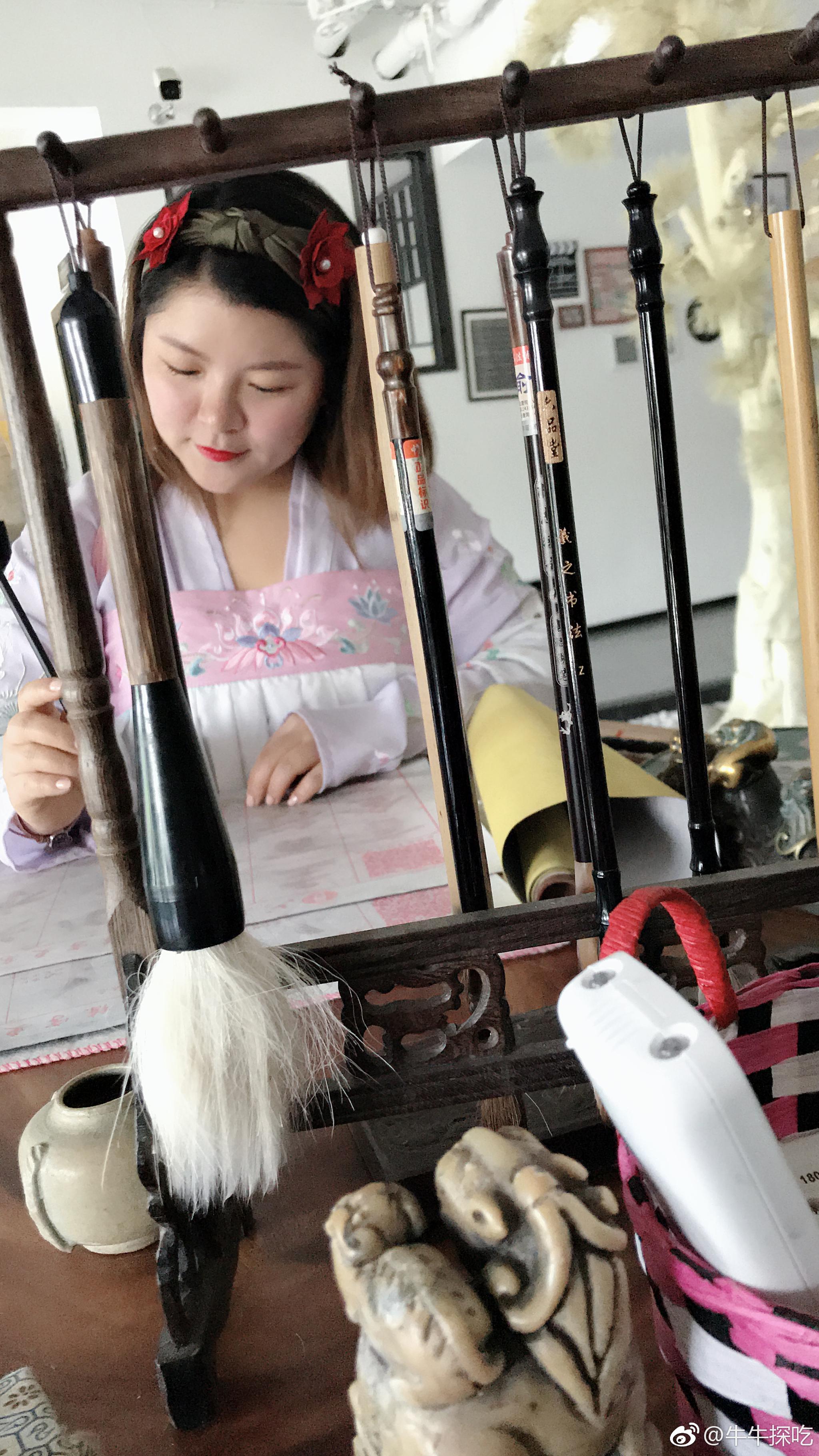 收余恨 免娇嗔 且自新 改性情 休恋逝水 苦海回身 早悟兰因