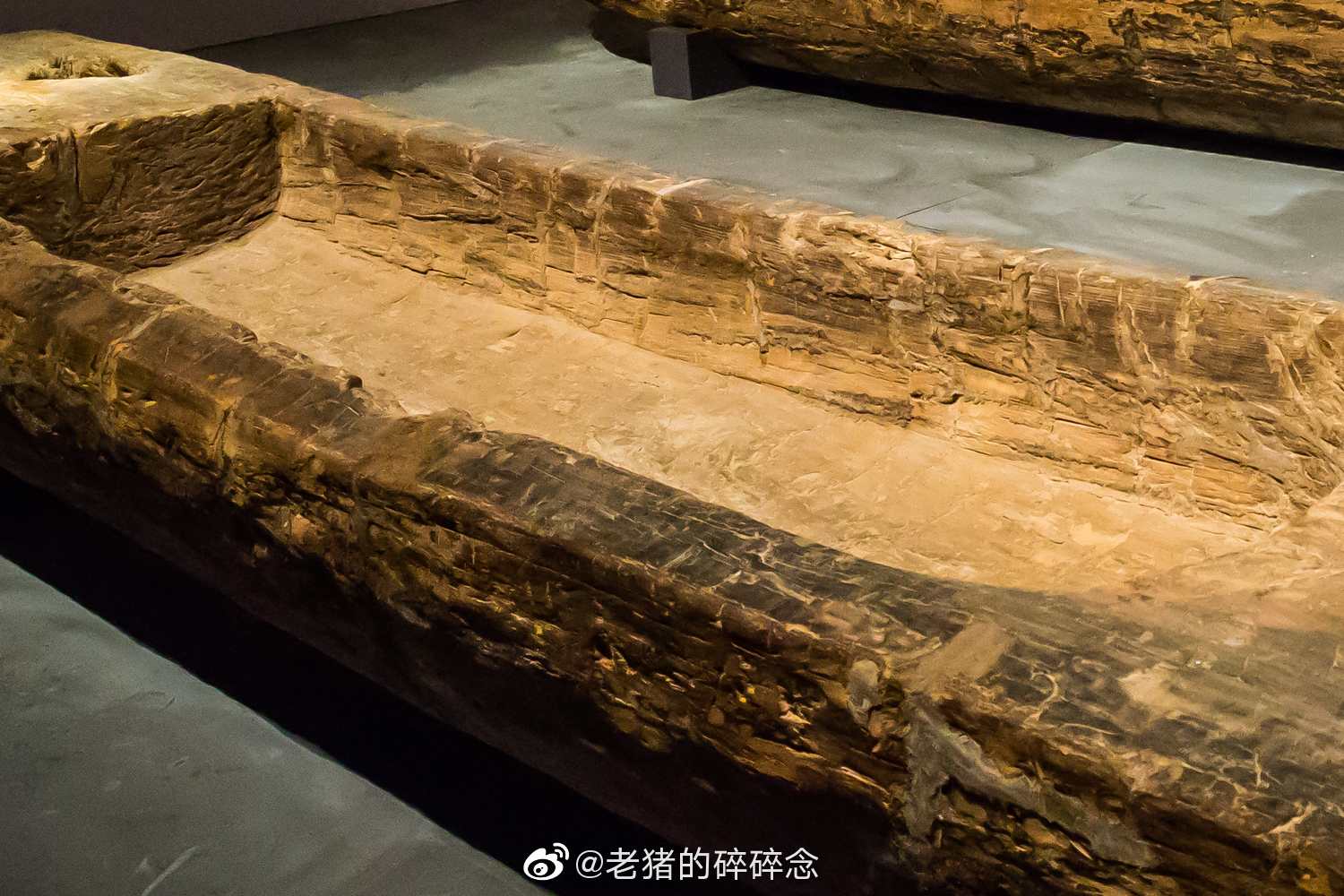 载魂之舟四川船棺葬