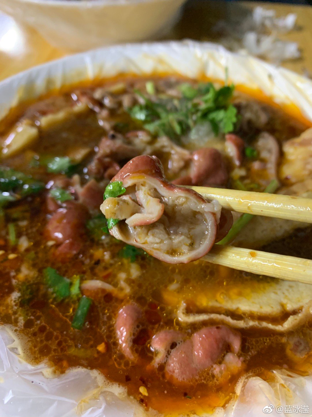 录棚之后必备解乏美食之一:肖村桥卤煮小碗不要肺!
