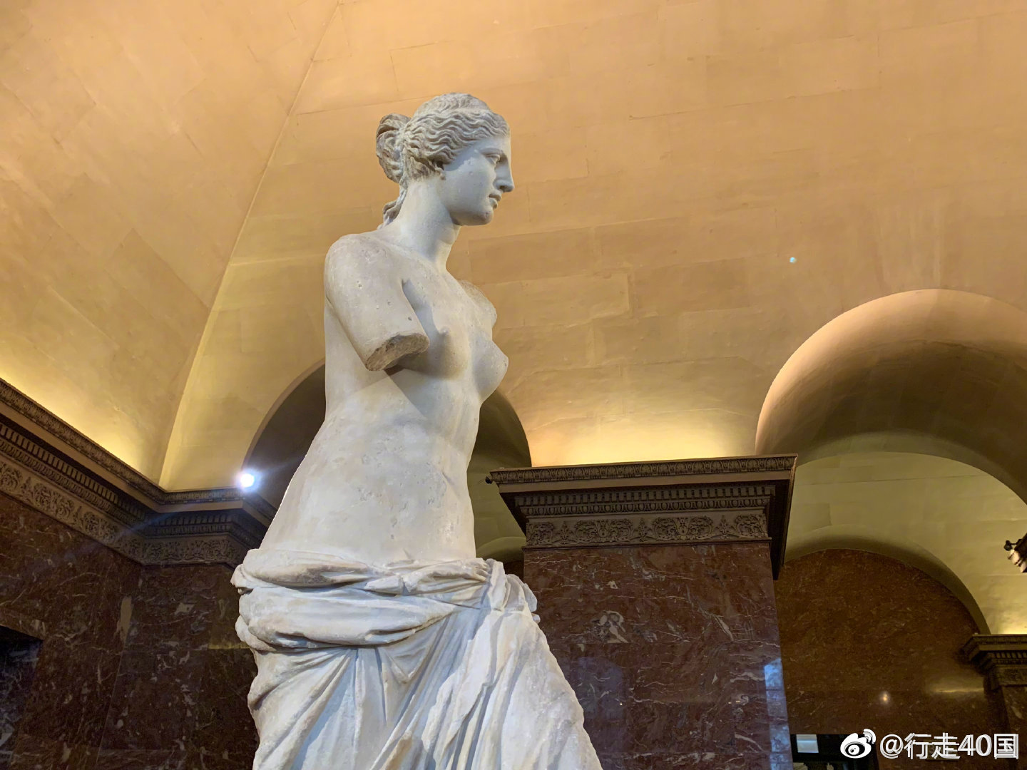 卢浮宫内的秘闻