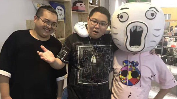 生活的PDD什么样?暴走漫画王尼玛有话说!|电竞_新浪新闻