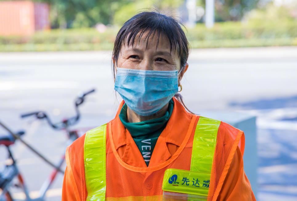 深晚报道 | 多方筹措口罩等物资,深圳为5万环卫工人筑起"防护墙"