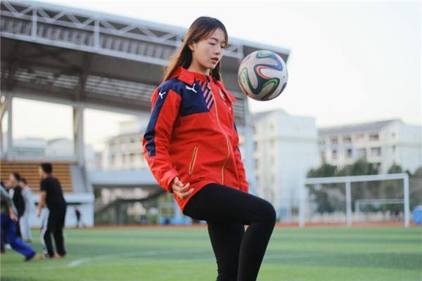 一大波阿森纳女球迷