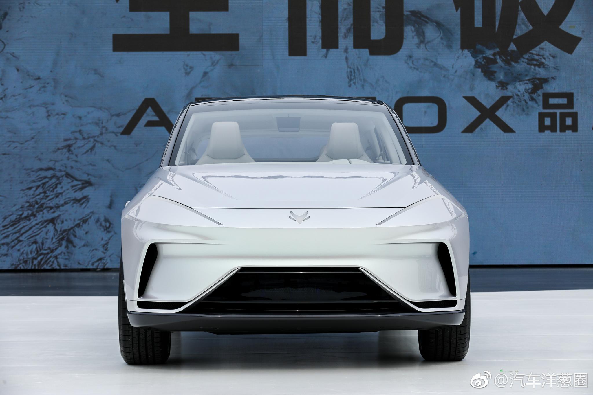 北汽新能源高端子品牌arcfox今晚国内发布两款新车