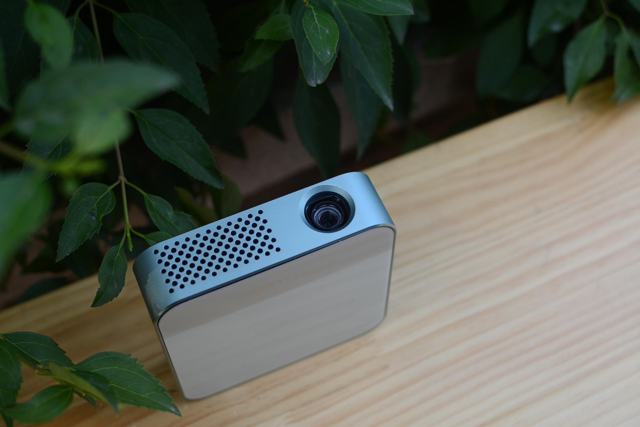 微鲸e2无线投影仪帮你实现__财经头条