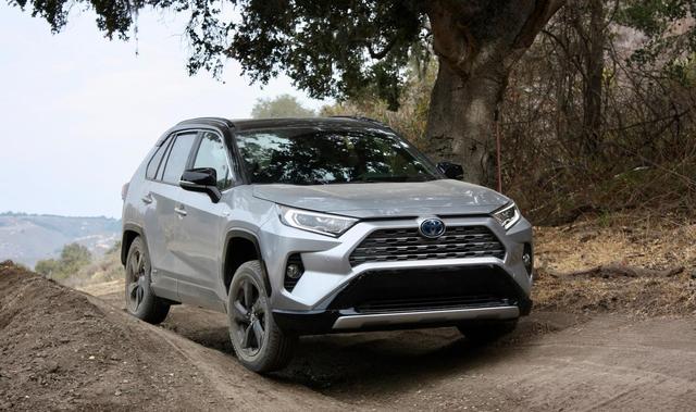 2019款丰田rav4来了,能否重回紧凑级suv食物链的顶端?