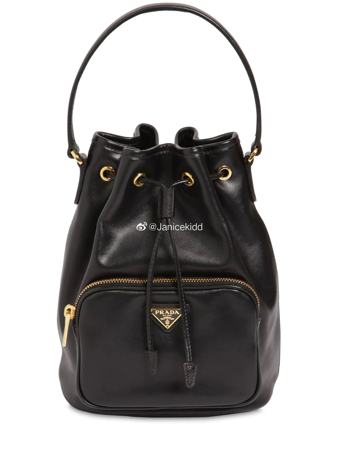 prada2019年秋冬系列包袋新作主打小型号的包包