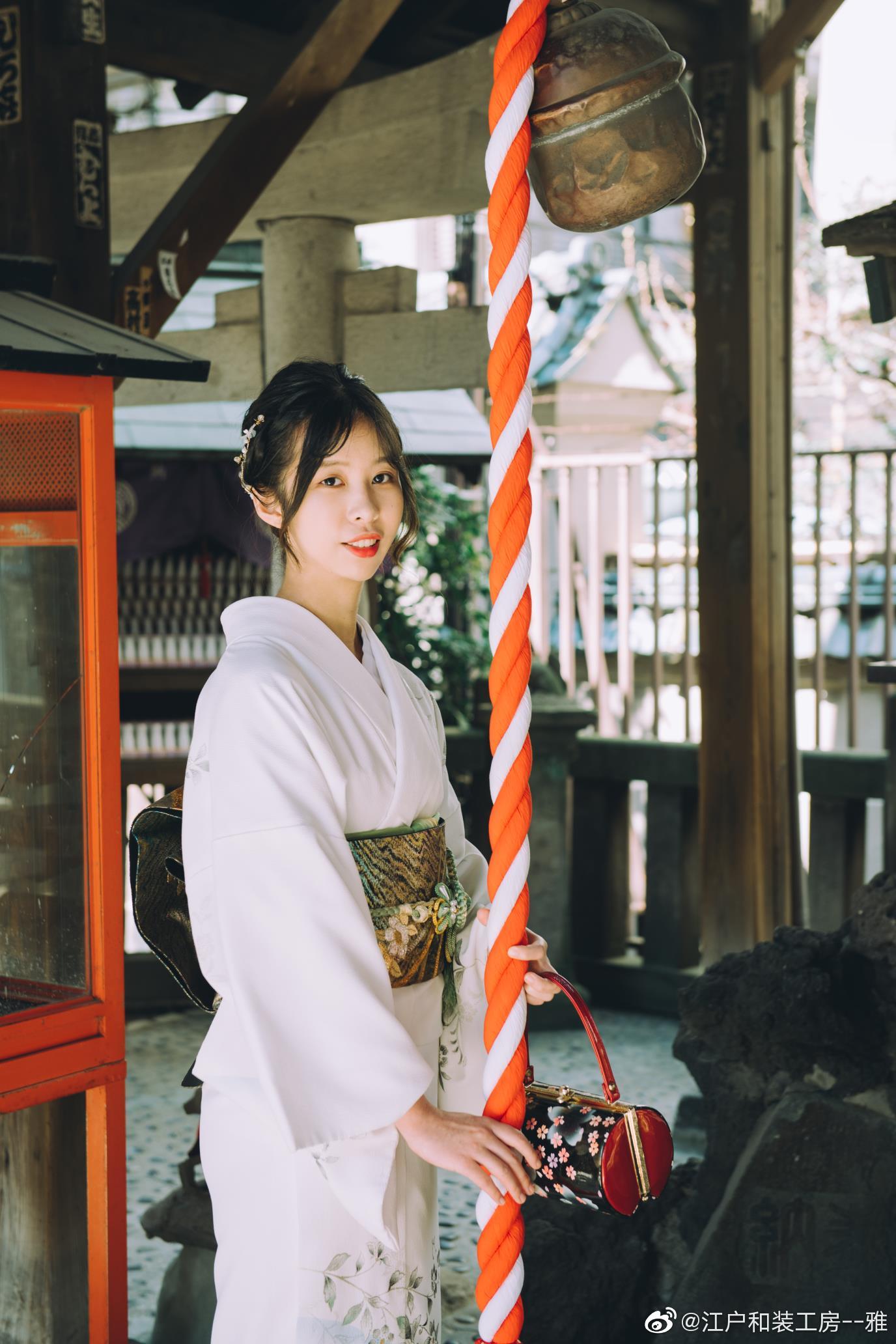 那些黑白系的和服