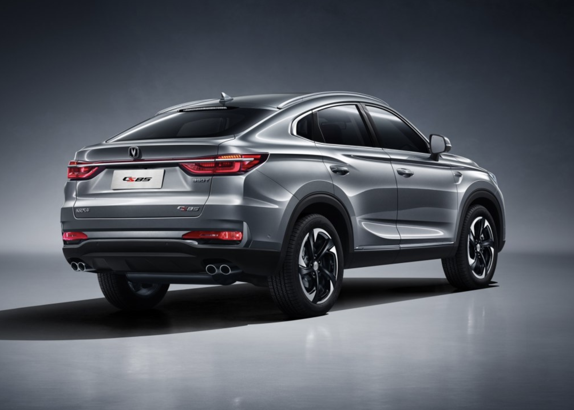 预售15万,溜背造型酷似宝马x6,2.0t 爱信8at,7.5秒破百