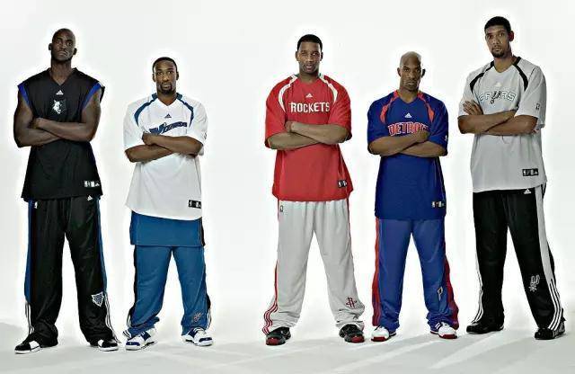 无兄弟,不篮球.曾经的阿迪五虎代表了无数人的美好青春