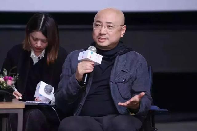 徐峥、沈腾这对“叔圈TWINS”,嗑个瓜子也能让人笑到明年元宵