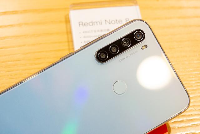 红米note88pro真机上手对比200元差价哪款更值得买