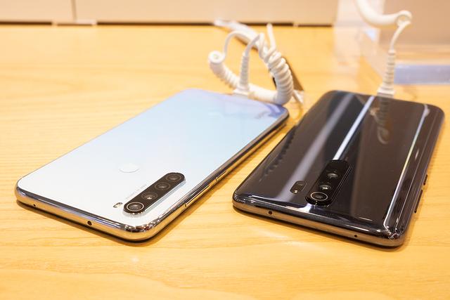 红米note88pro真机上手对比200元差价哪款更值得买