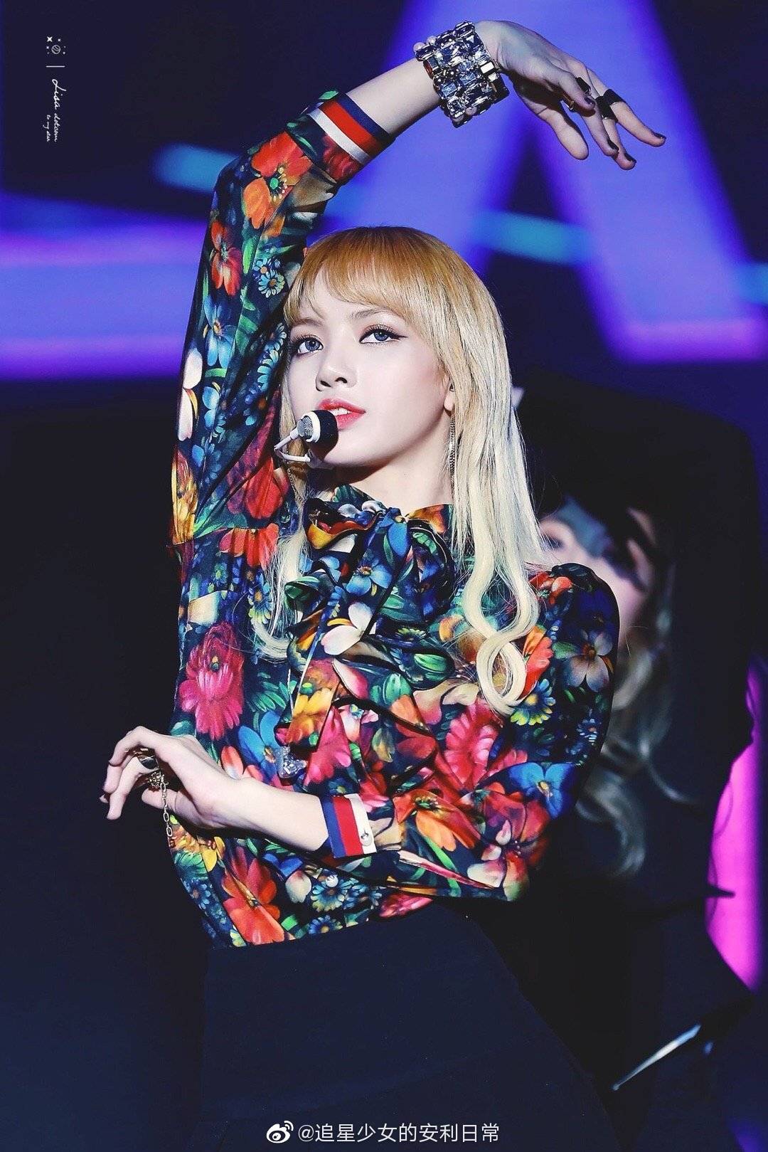 lisa/蔡徐坤/邓超元/王俊凯/程潇/吴宣仪/施展/李汶翰/灵超谁的舞台