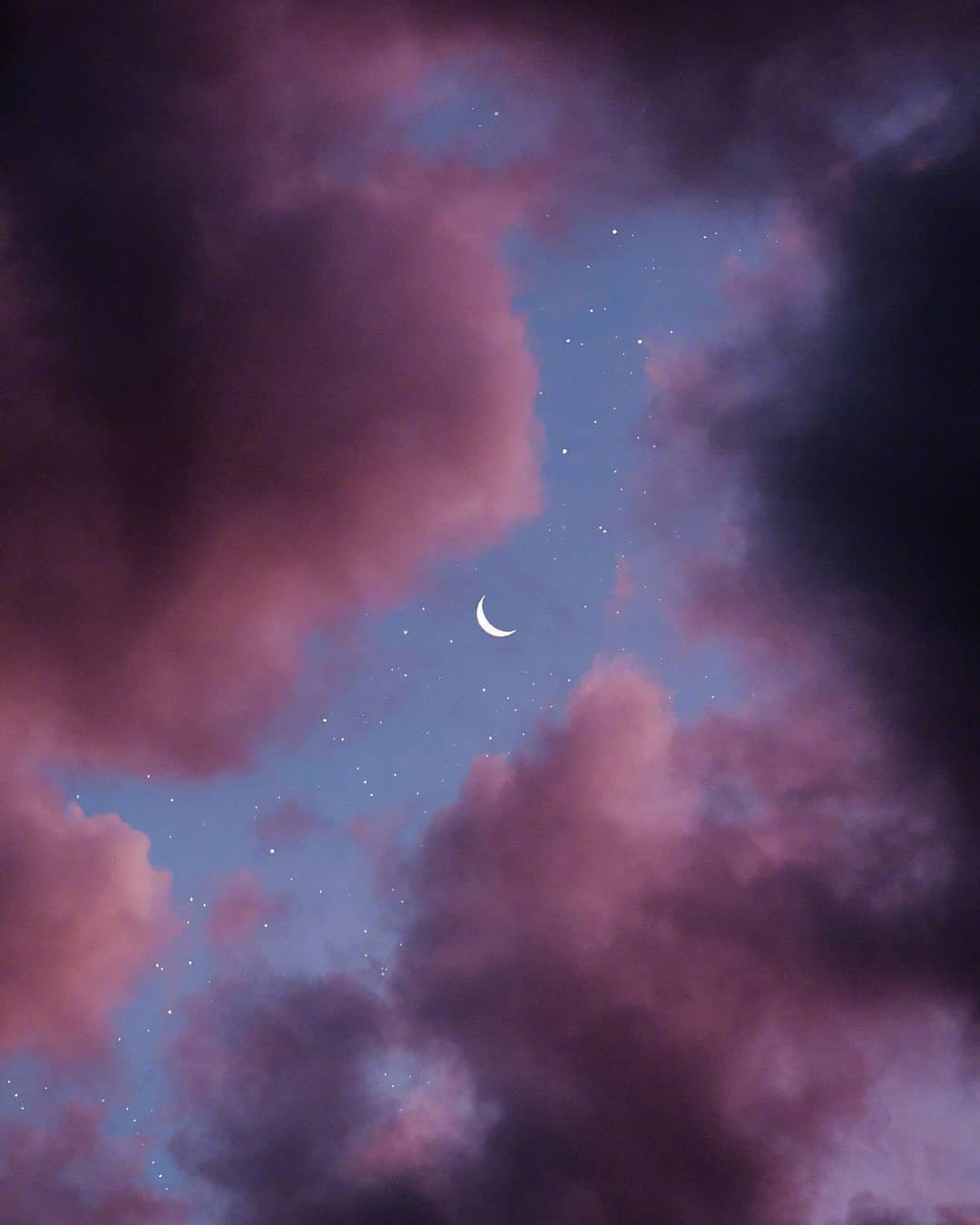 月遇从云 花遇和风 今晚的夜空很美 我又想你了 月遇从云 花遇和风 今晚的夜空很美 我又想你了