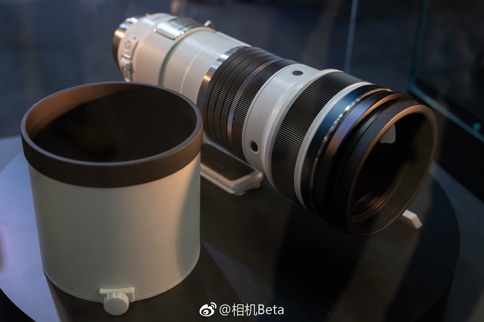 cp 2019展会上的奥林巴斯150-400mm f4.5 tc 1.