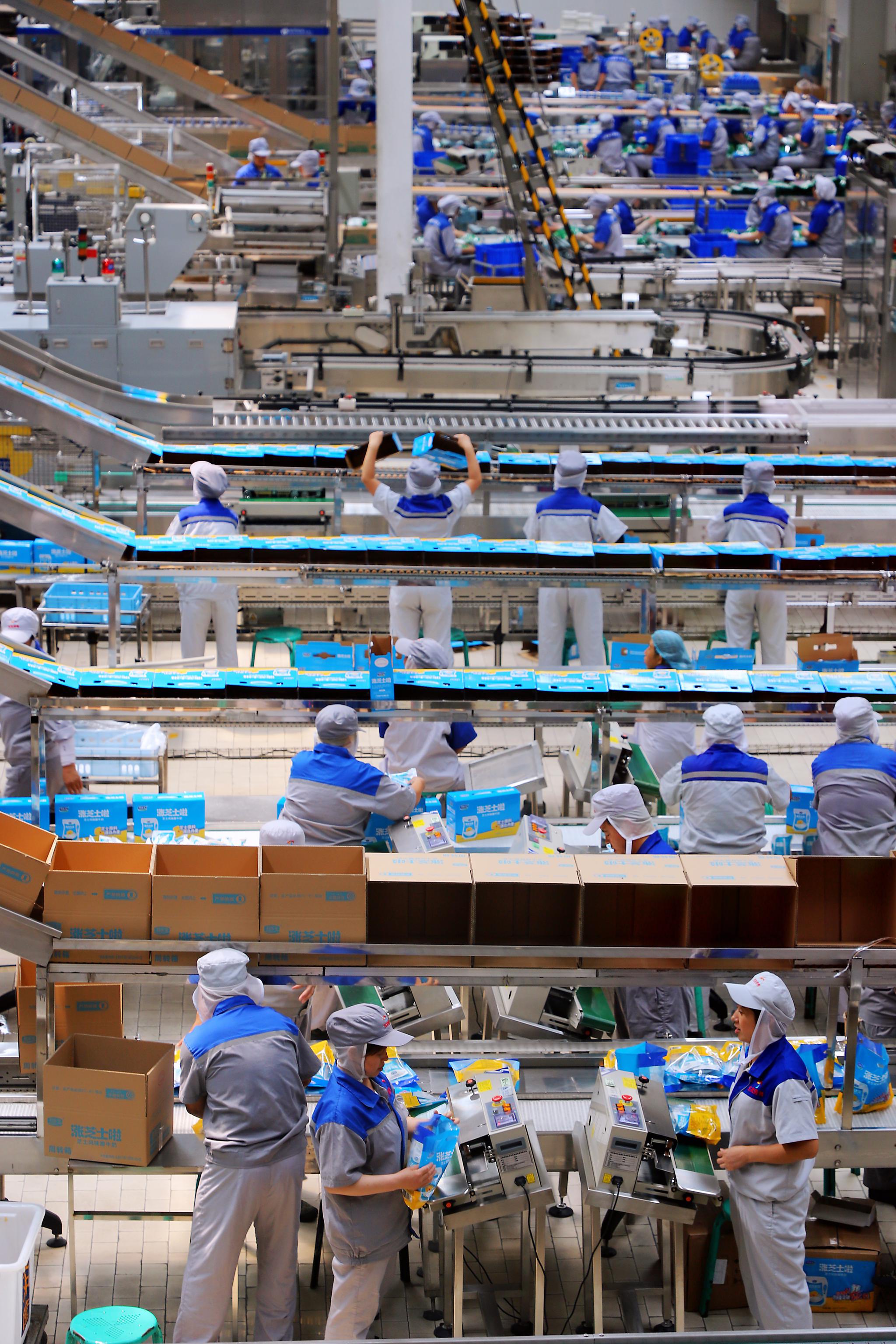 攻略君探秘君乐宝第二站来到了君乐宝奶粉工厂